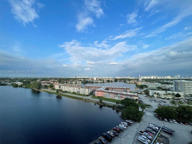 Photo - 1351 NE Miami Gardens Dr Unit 1202E