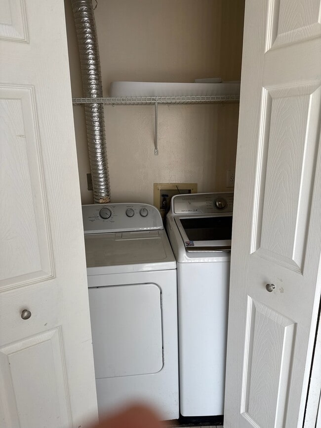 Photo - 1605 Little River Dr Unit 3