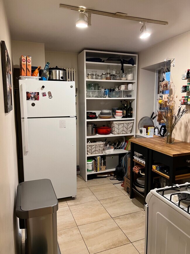 36 Highland Ave Unit D