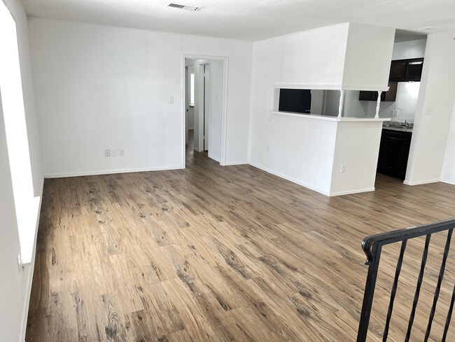Pinewood Townhomes