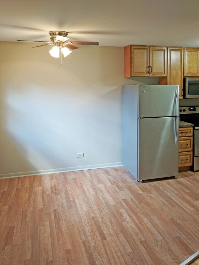 Photo - Division Falls Apartments