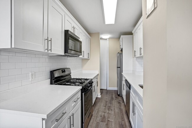 Photo - 2625 Park Ave Unit 6M