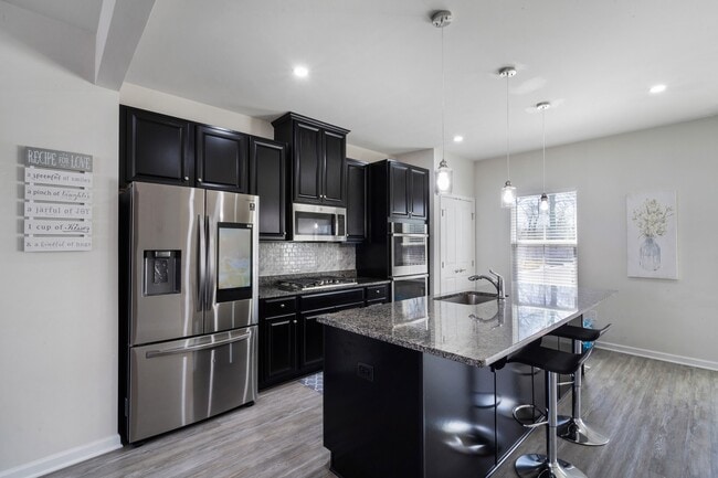 Photo - 16 Sedicavage Way