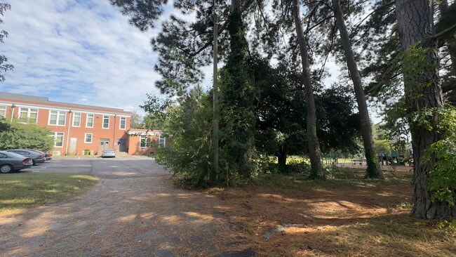 27 Hege Drive