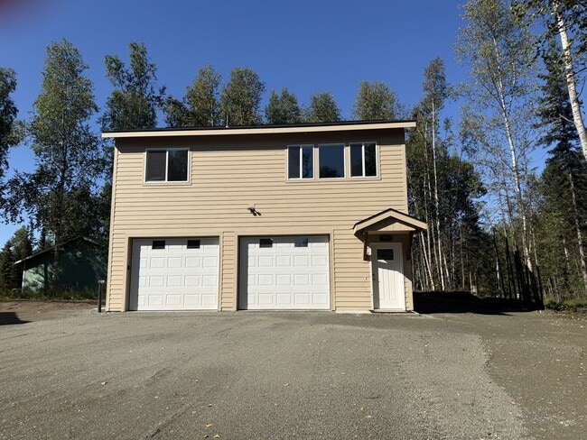 Building Photo - 5930 W Shady Grove Ln