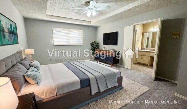 Photo - 5701 78th St