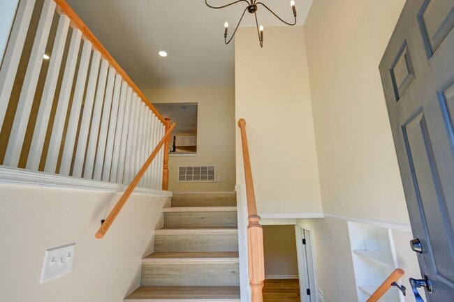 Photo - 3714 Pinewood Ave