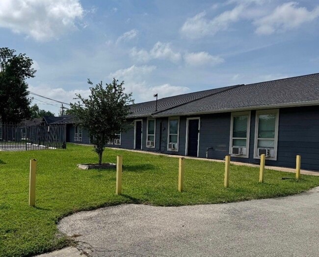 Building Photo - 3802 Dabney St Unit 22