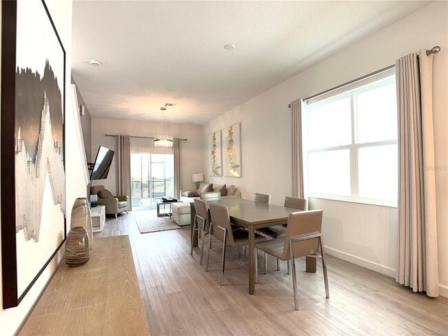 Photo - 332 Famagusta Dr