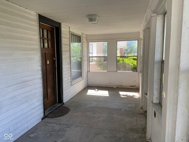 Photo - 923 E Berwyn St