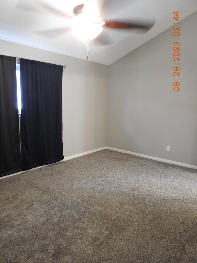 Photo - 22 Chapparal Ct