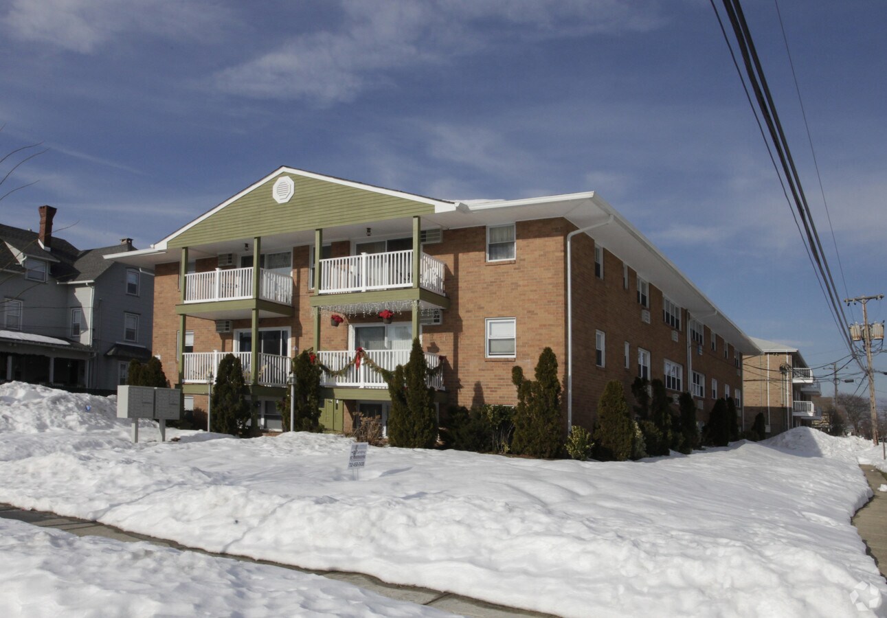 301 6th Avenue - 301 6th Ave Apartments