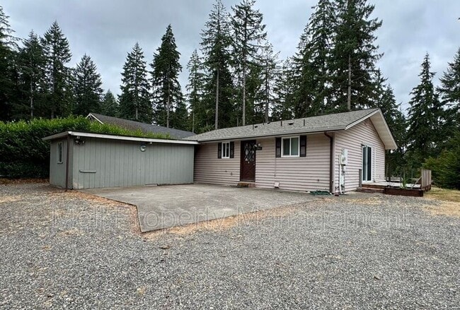 Building Photo - 261 E St Andrews Dr Rental