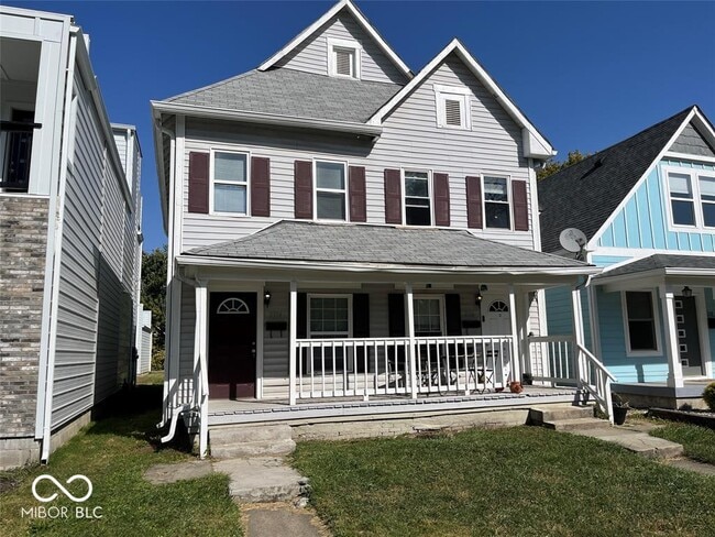 2114 S Woodlawn Ave