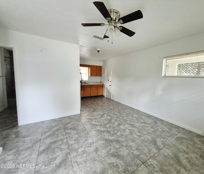 Photo - 603 Magnolia Ave