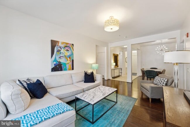 Photo - 9521 Bastille St Unit 203