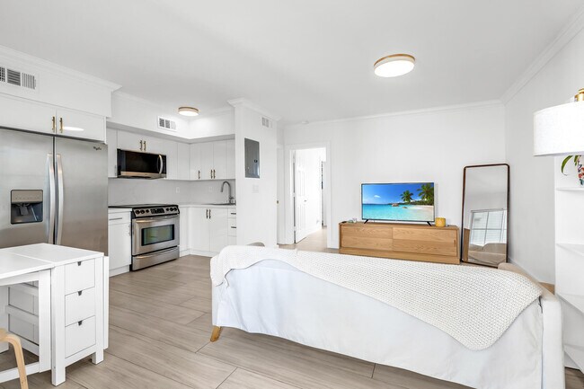 Photo - 924 SE 2nd St Unit 32