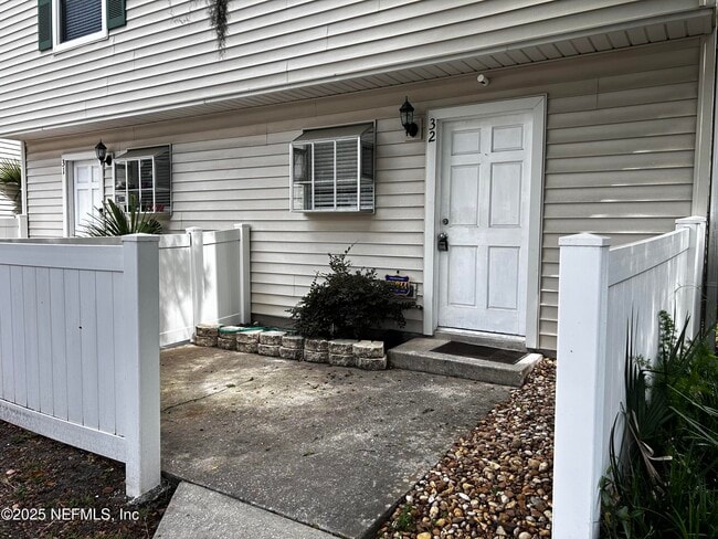 Photo - 111 E 1st St Condo Unit 32