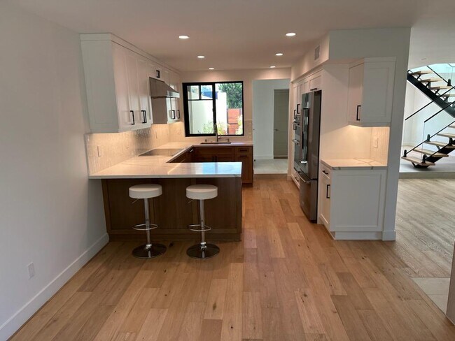 Photo - 15 Half Moon Bnd