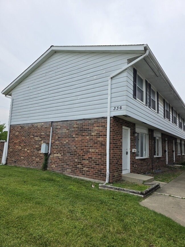 Photo - 336 Lilac Ln Townhome