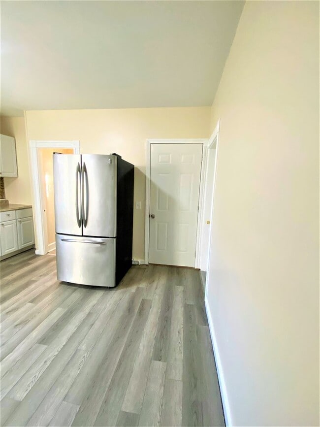 Photo - 124 Harold St Unidad 2