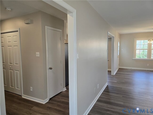 Photo - 1600 Porters Mill Terrace