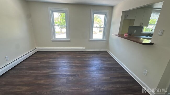 Photo - 127 Bentley Ave