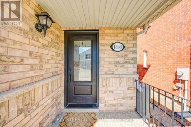 Photo - 1833 Hobson Dr
