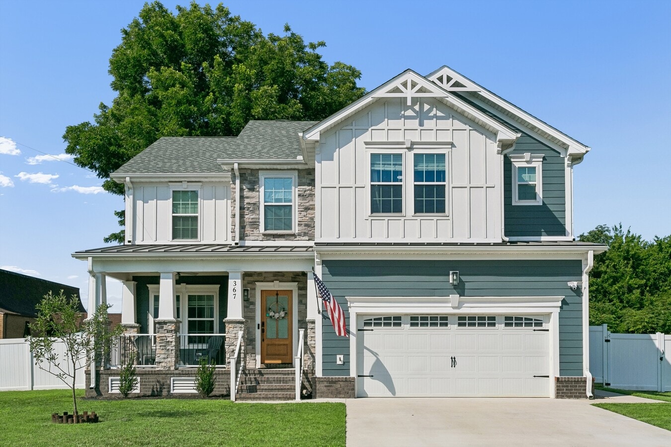Photo - 367 Poplar Ave