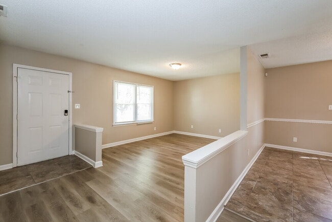 Photo - 7608 Morgense Pl