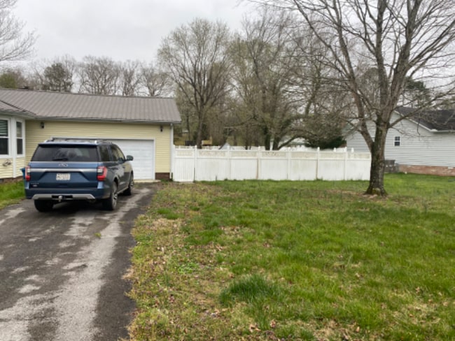 Photo - 391 Mortons Lake Rd