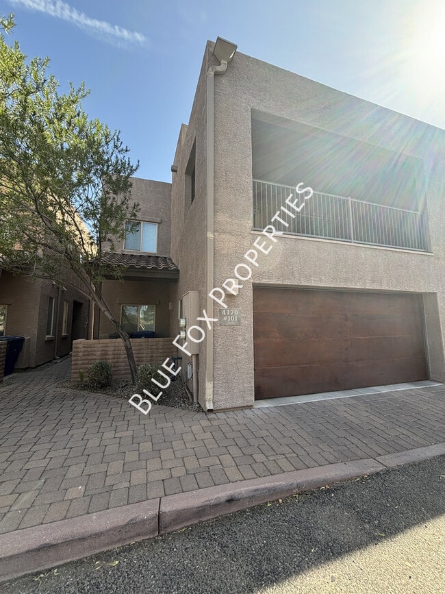 Building Photo - 4170 N Thurston Ln