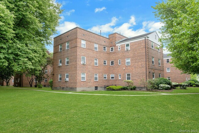 Photo - 330 S Broadway Unit B2