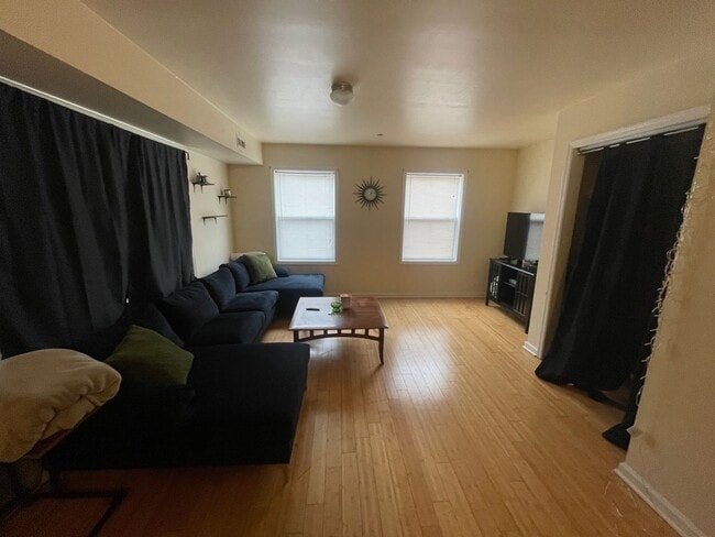 Photo - 1523 N 17th St Unit 3