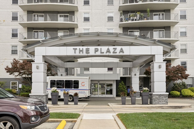 Photo - The Plaza Apartments