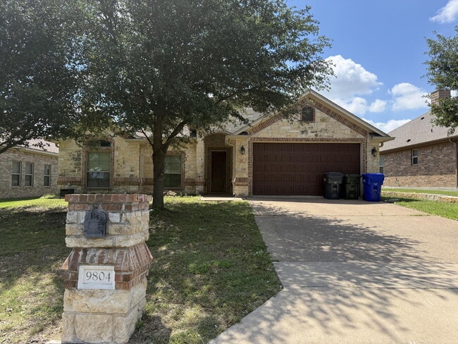 Photo - 9804 Houston Dr