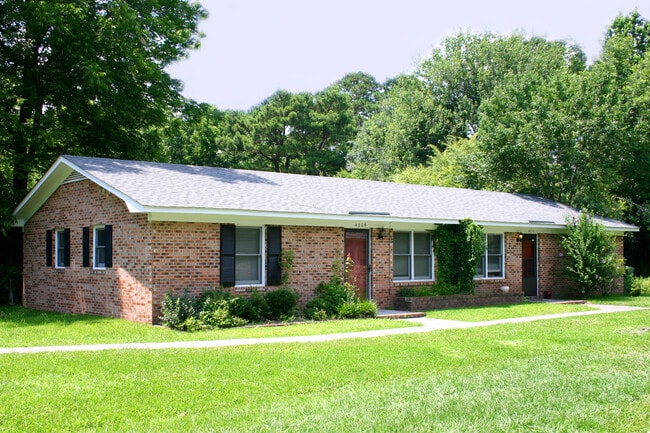 Building Photo - 4215 Peachtree Ave Rental