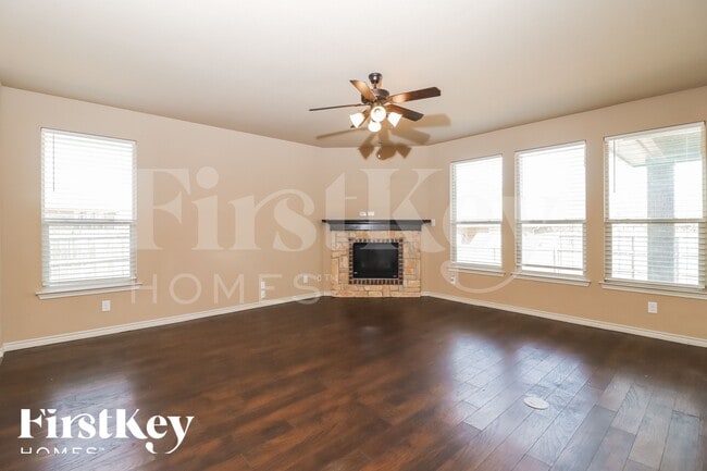 Photo - 1005 Destrehan Dr