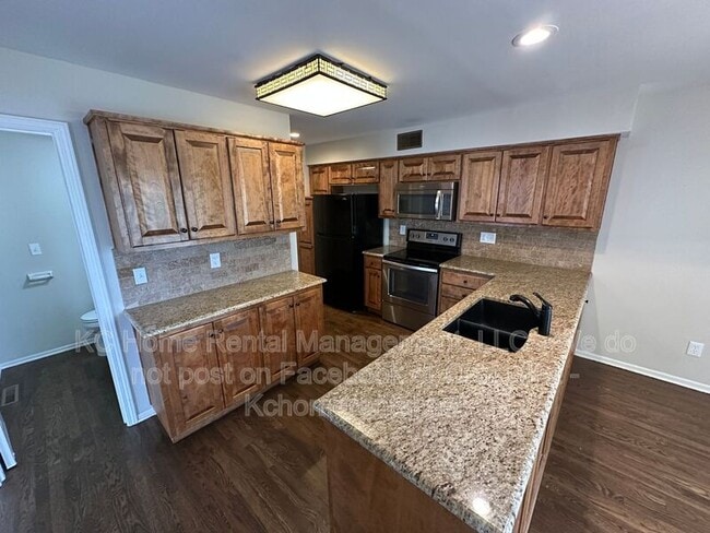 Photo - 6633 W 151st Pl