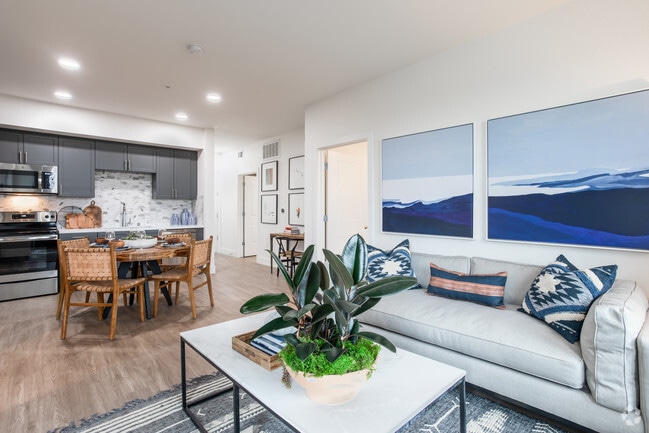 2HAB, 2BA - C1 - Gio