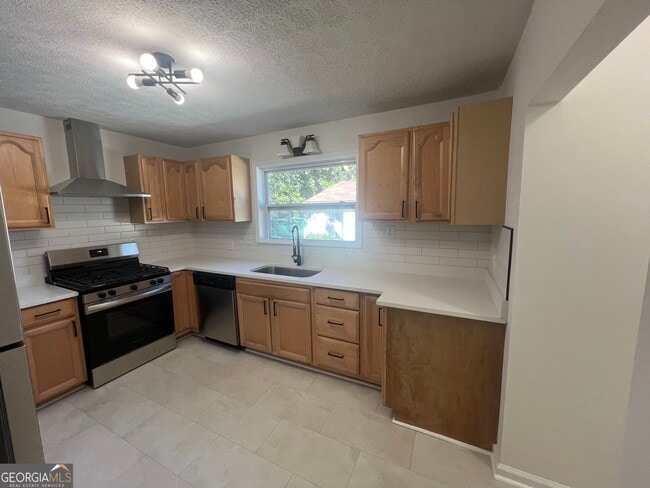 Photo - 125 Chappell Rd SW