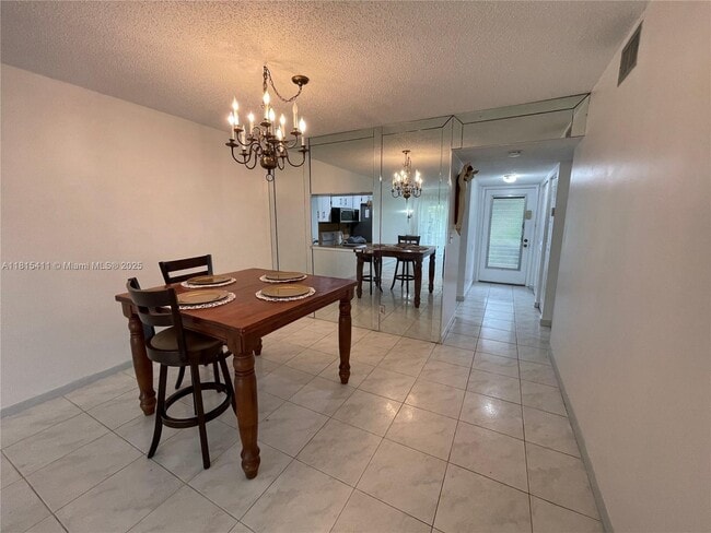 Photo - 3571 Inverrary Dr Unit 208