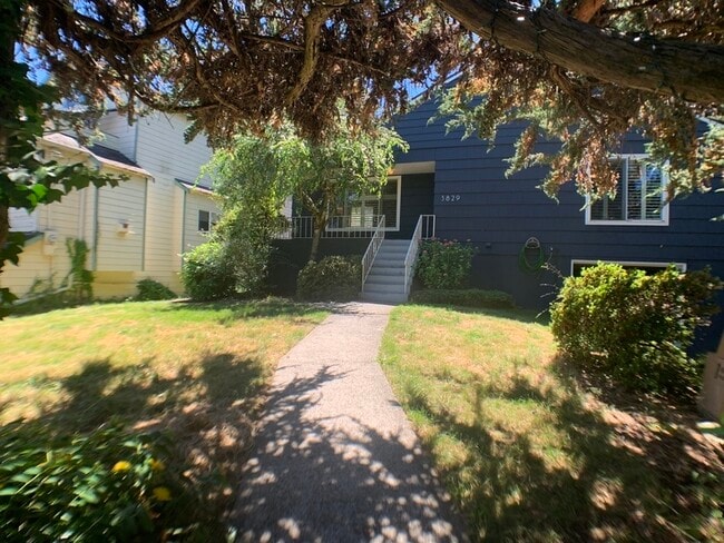 Photo - 3829 NE 95th St House