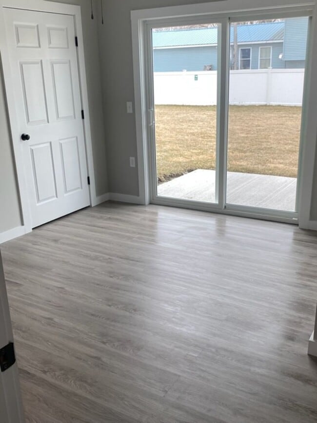 Photo - 128 Grand Ave Unidad 128 Grand Ave -  5