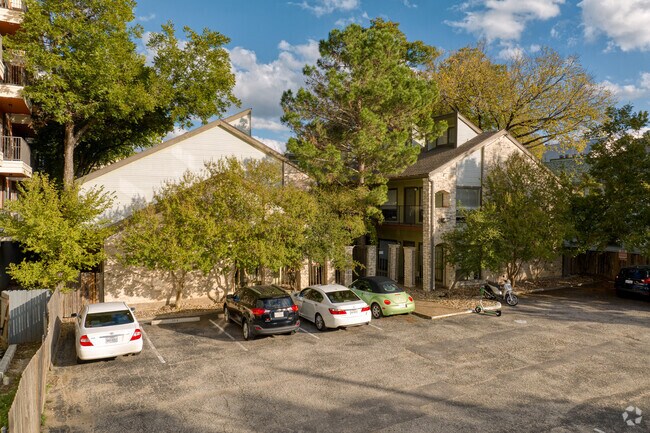 Photo - Gazebo Condos