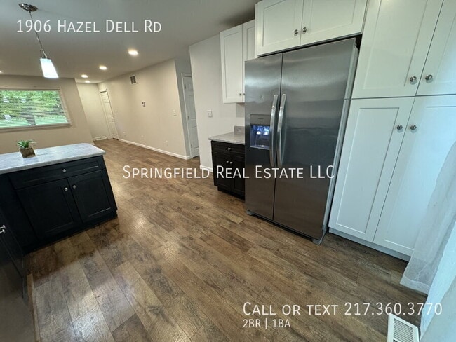 Photo - 1906 E Hazel Dell Rd