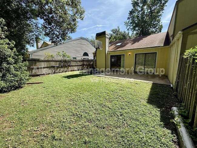 Building Photo - 2900 Risser Ave Rental