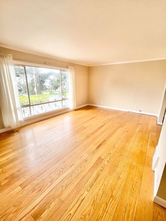 Photo - Beautiful 3 Bed / 2 Bath Sunset/Parkside Home!