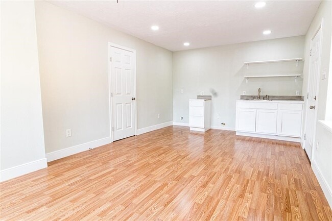 Photo - 1306 Heights St