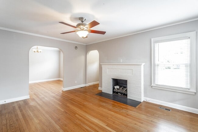 Photo - 12 Orlando Dr